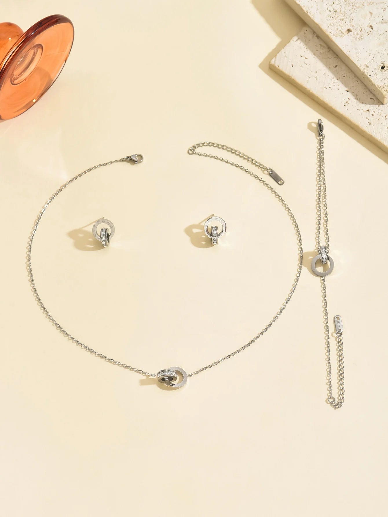 Roman Elegance Double Ring Jewelry Set